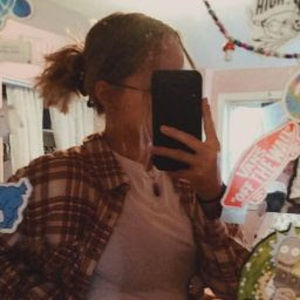 Meet your Posher, Briana